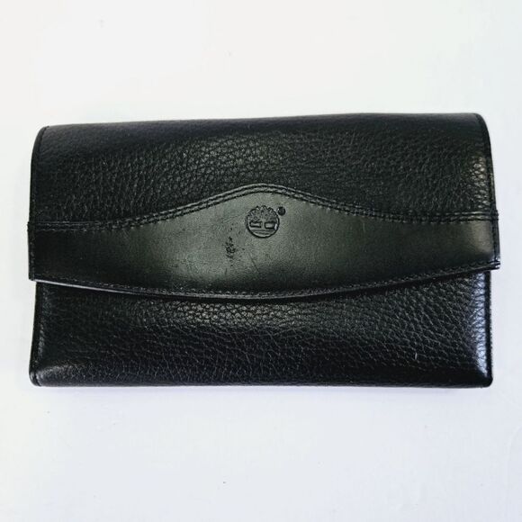 NWT Timberland Black Sleek Pebbled Leather Signature Logo Wallet Clutch Billfold - Picture 1 of 10
